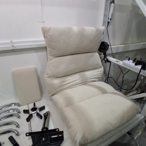 HOMRELEXA CRISS CROSS OFFICE CHAIR - WHITE - (MODEL: LBGYZ08) image 6
