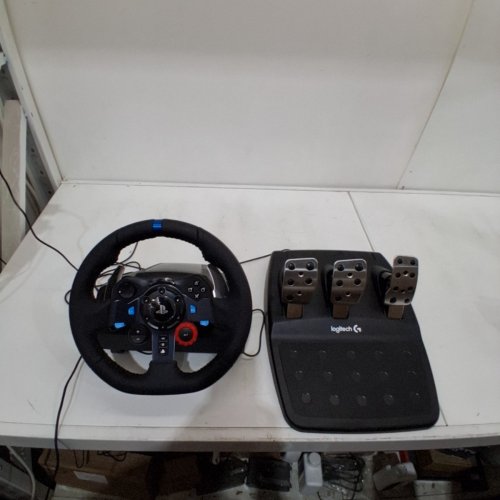 MCLAREN LOGITECH G923 RACING WHEEL & PEDALS FOR PLAYSTATION 5, 4 (PS5, PS4) AND PC WITH TRUEFORCE UP TO 1000HZ FORCE FEEDBACK & GENUINE LEATHER WHEEL COVER (MODEL: 941000147 / 000147) image 3