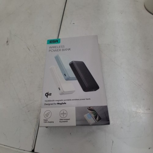 ESR WIRELESS MAGSAFE QI2 COMPACT POWER BANK PORTABLE CHARGER - 15W - 10,000 MAH - BLACK (MODEL: 2G5230202) image 5