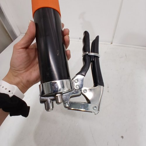 LNCHETT PROFESSIONAL PISTOL GRIP GREASE GUN WITH 18 INCH FLEX HOSE - 7000 PSI - 14OZ (MODEL: LN011) image 3