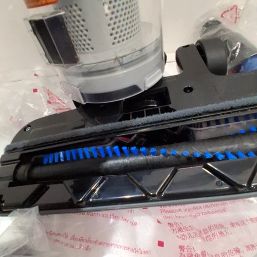 EUREKA CORDLESS STICK VACUUM - 21.6V - BLUE/BLACK - (MODEL:NEC101CBL) image 4