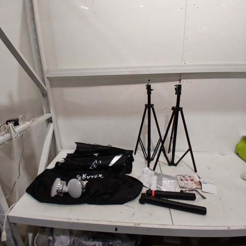 2PK SKYTEX SOFTBOX LED LIGHTING KIT WITH CARRYING BAG - 85W - 2700-6400K - BLACK (MODEL: LED570) image 4