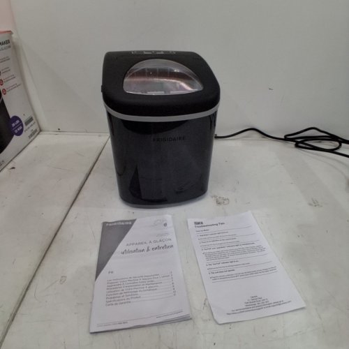 FRIGIDAIRE COMPACT ICE MAKER MACHINE - MAKES 26LBS/DAY - BLACK(MODEL: EFIC130-SSBLACK) image 3