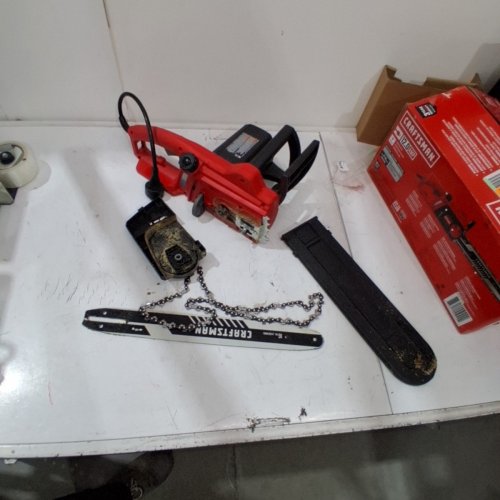 CRAFTSMAN ELECTRIC CHAINSAW - 12A, 16" - (MODEL:CMECS600) image 2