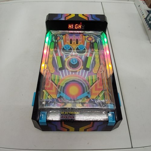 ELECTRONIC ARCADE PINBALL GAME WITH LIGHTS AND VIBRATING BUMPERS image 2