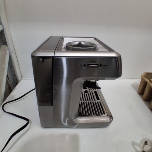 BREVILLE THE BARISTA TOUCH AUTOMATIC LED TOUCH-SCREEN ESPRESSO MACHINE WITH BUILT-IN GRINDER & MILK FROTHER - BRUSHED STAINLESS STEEL (MODEL: BES880BSS) image 9