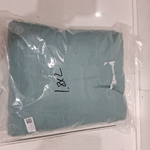 LIGHT WEIGHT QUILTED COOLING BLANKET - 70" X 79" - TEAL/GREY image 2