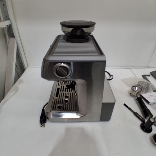 BREVILLE BARISTA EXPRESS ESPRESSO MACHINE WITH BURR GRINDER & DOSE CONTROL - BRUSHED STAINLESS STEEL (MODEL: BES870XL/F) image 6