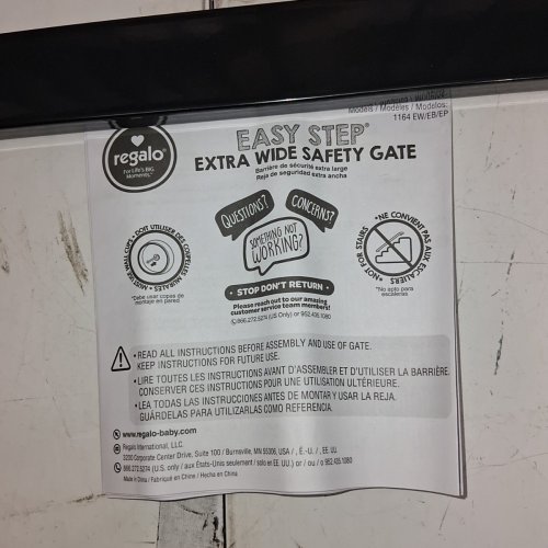 REGALO EASY STEP EXTRA WIDE METAL SAFETY GATE - 30" X 29" - 49" - BLACK (MODEL: 1164EBDS) image 4