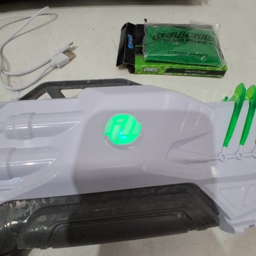 GEL BLASTER THE ORIGINAL SUPERSIZED SURGE XL WITH MULTIPLE FIRE MODES - WHITE/GREEN (MODEL: GBX001-SFWM) image 2