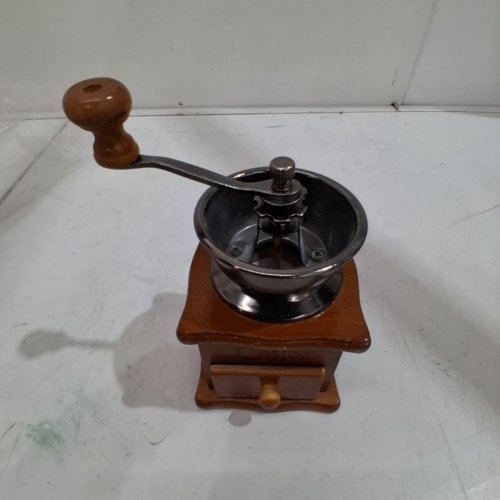 MANUAL COFFEE GRINDER MACHINE - BROWN/SILVER image 4