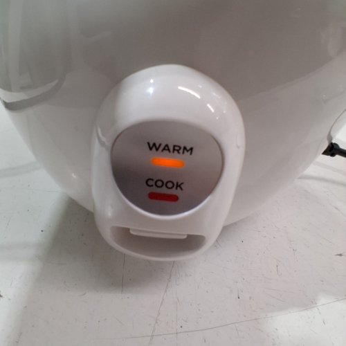 CUCKOO ONE TOUCH RICE COOKER AND STEAMER - 6 CUP - WHITE (MODEL: CR-0601) image 2