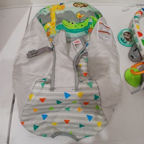 BRIGHT STARTS PORTABLE 3-POINT HARNESS VIBRATING BOUNCER WITH TOY-BAR - RAINFOREST VIBES (MODEL: 12227) image 6