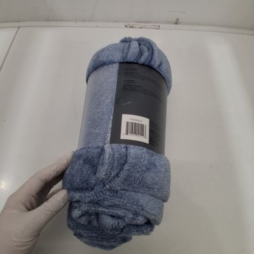 MAINSTAYS LUXURY PLUSH MELANGE THROW - BLUE image 3