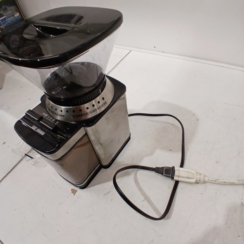 CUISINART AUTOMATIC 18-POSITION BURR COFFEE GRINDER - 18 CUP CAPACITY - STAINLESS STEEL (MODEL: DBM-8C) image 2
