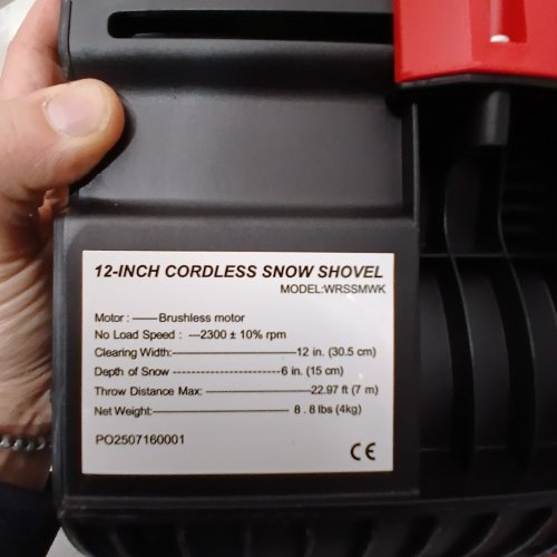 QESOO CORDLESS 12-INCH SNOW SHOVEL - 12" CLEANING WIDTH - RED AND BLACK (MODEL: WRSSMWK) image 2