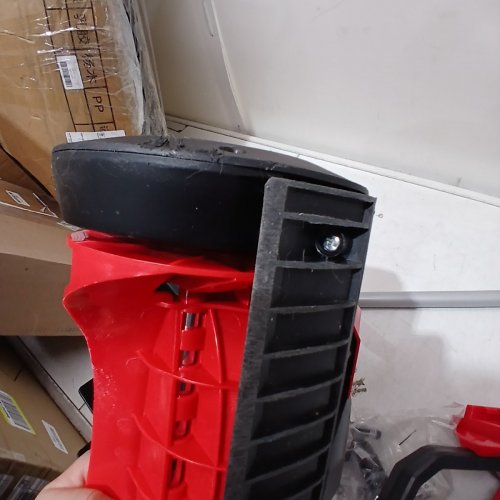 QESOO CORDLESS 12-INCH SNOW SHOVEL - 12" CLEANING WIDTH - RED AND BLACK (MODEL: WRSSMWK) image 4