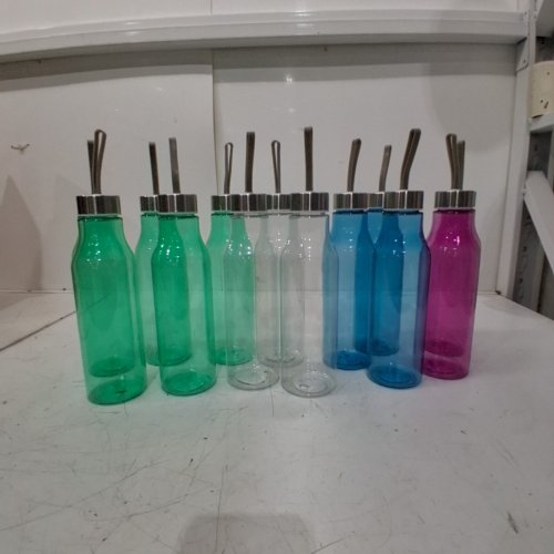 13 MAINSTAYS PLASTIC WATER BOTTLE WIRH STAINLESS STEEL SCREW CAP - 20OZ - ASSORTED COLORS (MODEL: V780B-A18) image 3