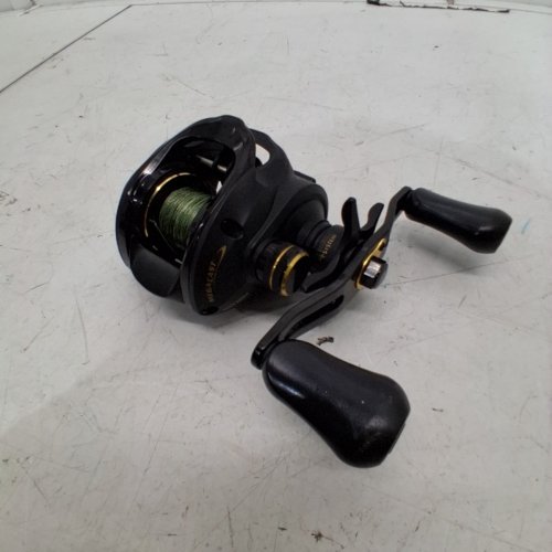 BPS MEGACAST BAIT CASTER REEL - 6:6:1 RATIO RIGHT HANDLED - BLACK (MODEL: MGT10HA) image 2
