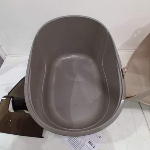 AMAZON BASICS NO-MESS ENCLOSED HOODED CAT LITTER BOX - BEIGE image 4