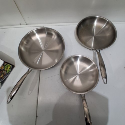 3PC MEYER ACCOLADE INDUCTION OVEN SAFE NO DRIP PROFESSIONAL COOKWARE PAN SET - 8" / 9.5" / 11" - STAINLESS STEEL (MODEL: 1801554) image 2