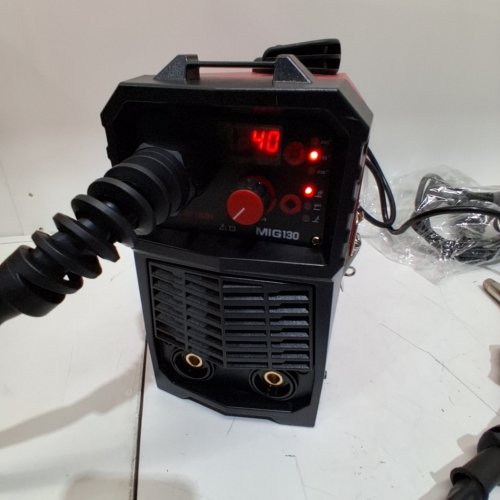 ARCCAPTAIN MIG WELDER FLUX CORE IGBT INVERTER PORTABLE GASLESS WELDER -110V - BLACK/RED (MODEL: MIG130) image 2