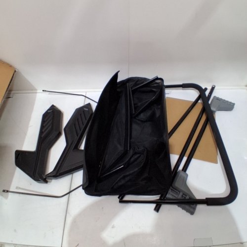 VEVOR HEAVY DUTY PUSH LAWN SWEEPER WITH MESH COLLECTION HOPPER BAG - 21" - BLACK/ORANGE - (MODEL: S19-001A) image 3