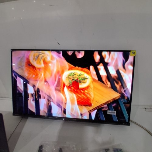 HISENSE QLED ROKU TV SMART TV - 32" - BLACK (MODEL: 32QD4HSR) image 11
