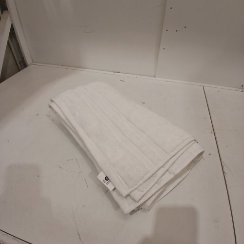 GRANDEUR HOSPITALITY BATH TOWELS - 30" X 52" - WHITE (MODEL: 4500995) image 2