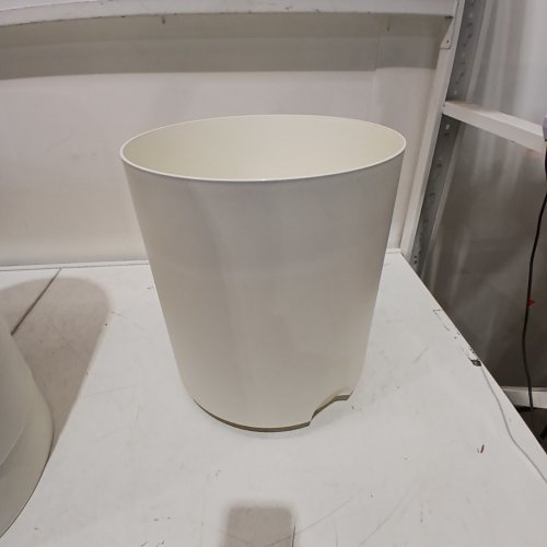 ROOM ESSENTIALS INDOOR OUTDOOR PLANTER POTS - 14" - WHITE image 2