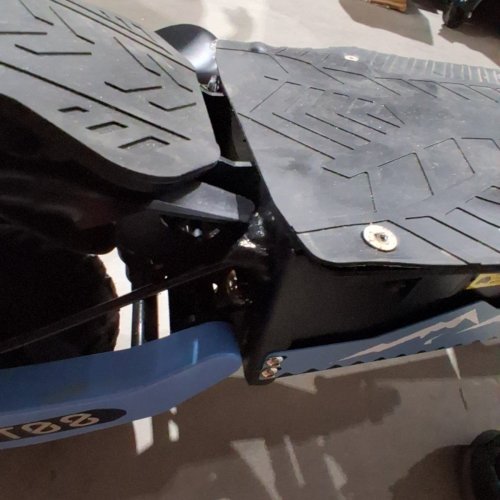 ARWIBON ELECTRIC SCOOTER ADULTS WITH UAL MOTOR COMMUTER DUAL BRAKE SYSTEM AND SHOCK ABSORPTION - UP TO 46MPH - 43 MILES RANGE - BLUE (MODEL: GT08) image 10