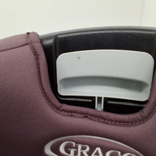 GRACO TRANZITIONS 3-IN-1 LIGHTWEIGHT ADJUSTABLE HEIGHT HARNESS BOOSTER CAR SEAT WITH CUP HOLDERS - 100LB MAX WEIGHT - ELOISE PURPLE (MODEL: 2217080) image 4