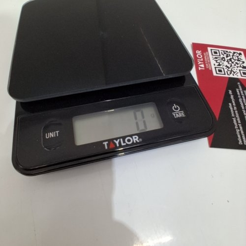 TAYLOR BLACK GLASS DIGITAL STAIN RESISTANT KITCHEN SCALE - 11LB/5KG CAPACITY - BLACK (MODEL: 5280385) image 3