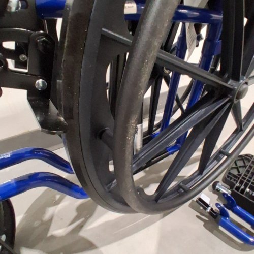 DRIVE MEDICAL SINGLE AXLE BLUE STREAK WHEELCHAIR, FLIP BACK DESK ARM, SWING AWAY FOOTRESTS - 18" - BLUE (BLS18FBD-SF) image 4