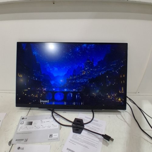 LG ULTRAGEAR QHD NANO IPS GAMING MONITOR - 27" - 180HZ - BLACK (MODEL: 27GS85Q-B) image 3