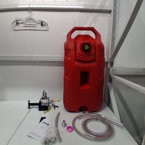 VEVOR PORTABLE GAS STORAGE TANK CONTAINER WITH HAND PUMP RUBBER WHEELS - 16GAL - RED (MODEL: JGC16PH) image 2
