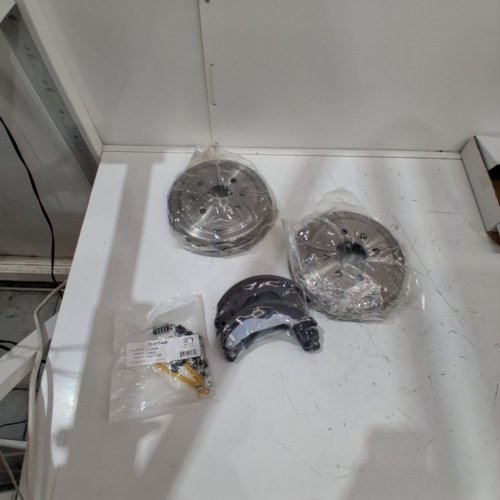TRANSIT WAREHOUSE BRAKE DRUMS AND SHOES - FITS VARIOUS MAKES AND MODELS - REAR (PART#: 8-9781 (DRUMS) AND NB-814B (SHOES)) image 4