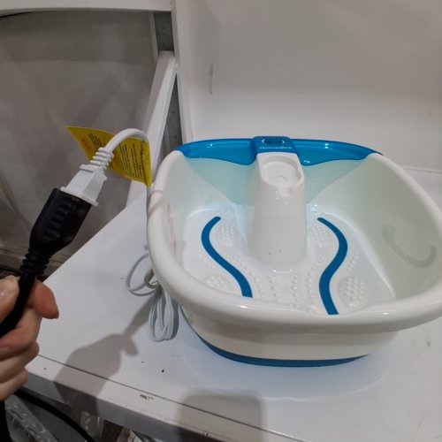 HOMEDICS BUBBLEMATE FOOTSPA WITH HEAT MAINTENANCE - 120V 30W 60HZ - WHITE/BLUE (MODEL: FB-55A-1PK) image 2