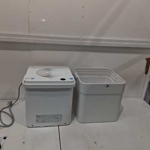 MIDEA CUBE 50 PINT SMART WIFI DEHUMIDIFIER - 4500 SQ. FT - WHITE (MODEL: MAD50S1QWT-A) image 3
