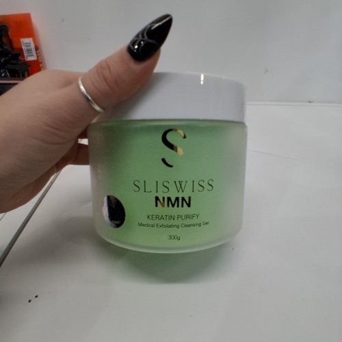 SLISWISS NMN KERATIN PURIFY EXFOLIATING CLEANSING GEL - 300 G image 5