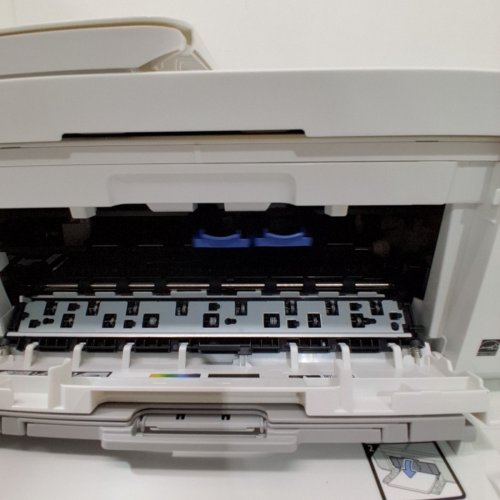 CANON PIXMA ALL-IN-ONE WIRELESS INKJET PRINTER - WHITE (MODEL: TR4720) image 3