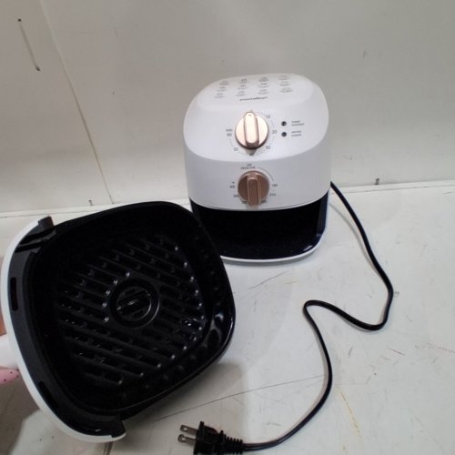 COMFEE COMPACT AIR FRYER WITH 12 MENU OPTIONS, ADJUSTABLE TIMER & TEMPERATURE CONTROL - 2.1QT - WHITE (MODEL: CAF201B0BPW) image 3
