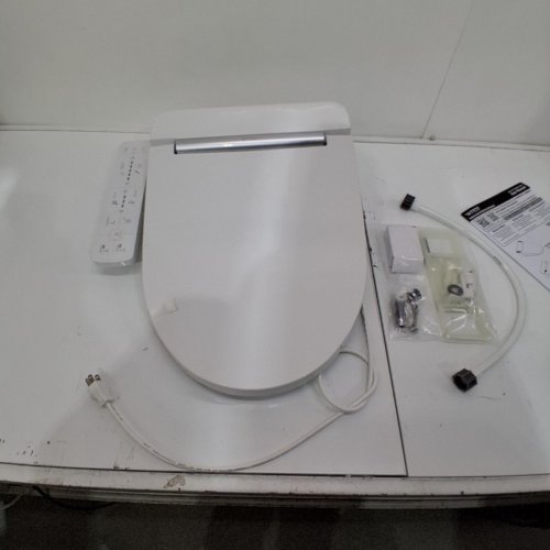 VOVO ELECTRONIC BIDET TOILET SEAT WITH HEAT FUNCTIONS & NIGHLIGHT - ELONGATED - WHITE (MODEL: VB-3000SE) image 2