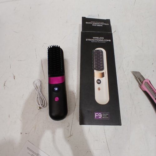 F9 PORTABLE WIRELESS STRAIGHTENING COMB WITH USB RECHARGEABLE & 3-TEMPERATURE SETTINGS, EQUIPPED WITH AN LED DISPLAY PANEL - BLACK image 3