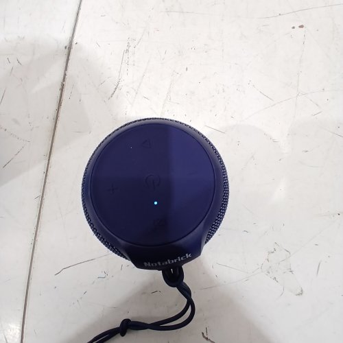 NOTABRICK BLUETOOTH SPEAKER WITH STEREO BASS - 15 HOUR LISTENING TIME - 15W 4.5" X 3.5" - BLUE (MODEL: KI) image 2
