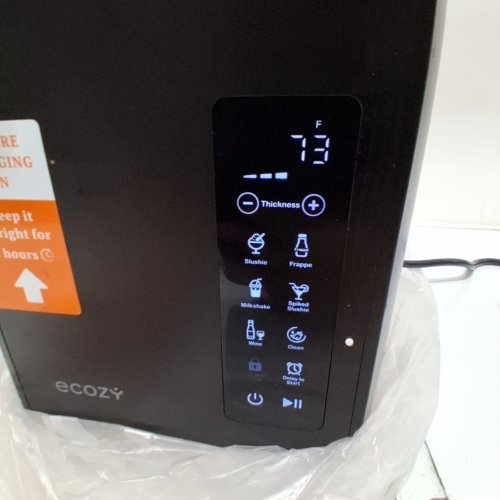 ECOZY FROZEN DRINK MAKER - 110-120 V, 2.4A - BLACK (MODEL: SM-FS201C) image 2