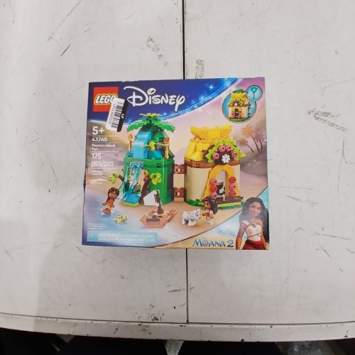 175PC LEGO DISNEY MOANA MOANA'S ISLAND FUN BUILDING SET (MODEL: 43260) image 2