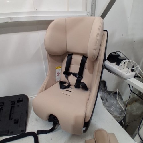 CLEK FOONF CONVERTIBLE REAR-TO-FRONT FACING SAFETY CAR SEAT - LATTE ZIIP (MODEL: FO19C1) image 4