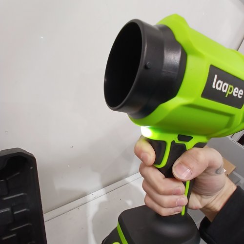 LAAPEE 21V CORDLESS HANDHELD LEAF BLOWER WITH X2 4.0AH BATTERIES & CHARGER - CARRY CASE INCLUDED - GREEN (MODEL: BF828) image 2