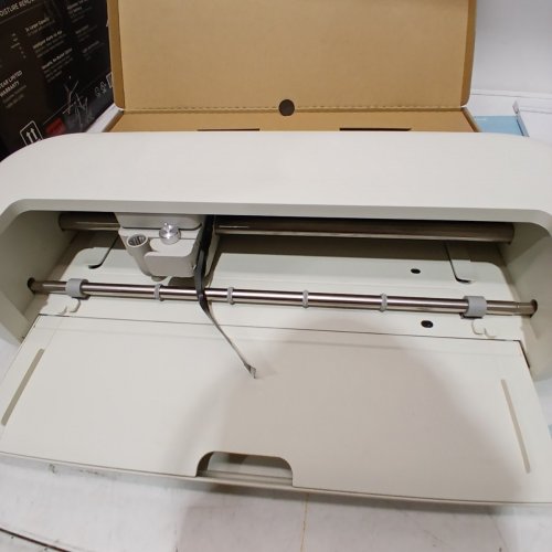CRICUT EXPLORE 5 CUTTING MACHINE - TAUPE (MODEL: CXPL204C / 8003147) image 5